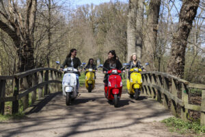 Vespa Scooter Verhuur Oisterwijk
